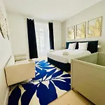 Apartment Prestige Heart Of Reims