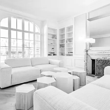 Prestige Heart Of * Reims